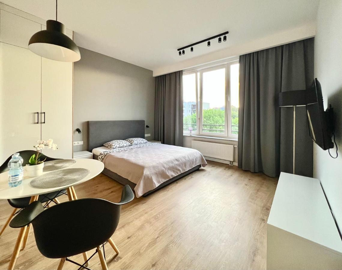 K22 Warszawa Zachodnia Slawinska 502 Apartamento Exterior foto