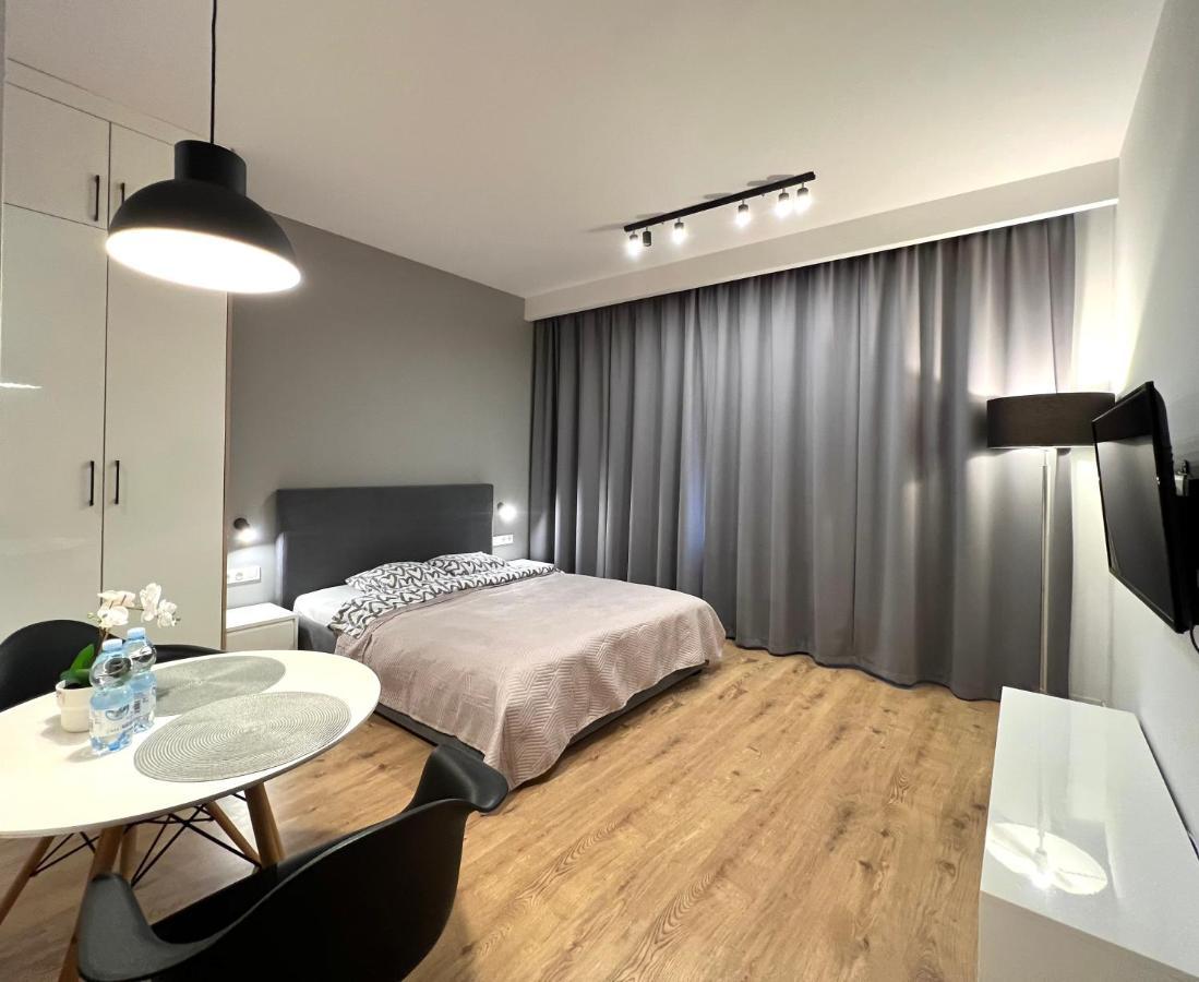 K22 Warszawa Zachodnia Slawinska 502 Apartamento Exterior foto